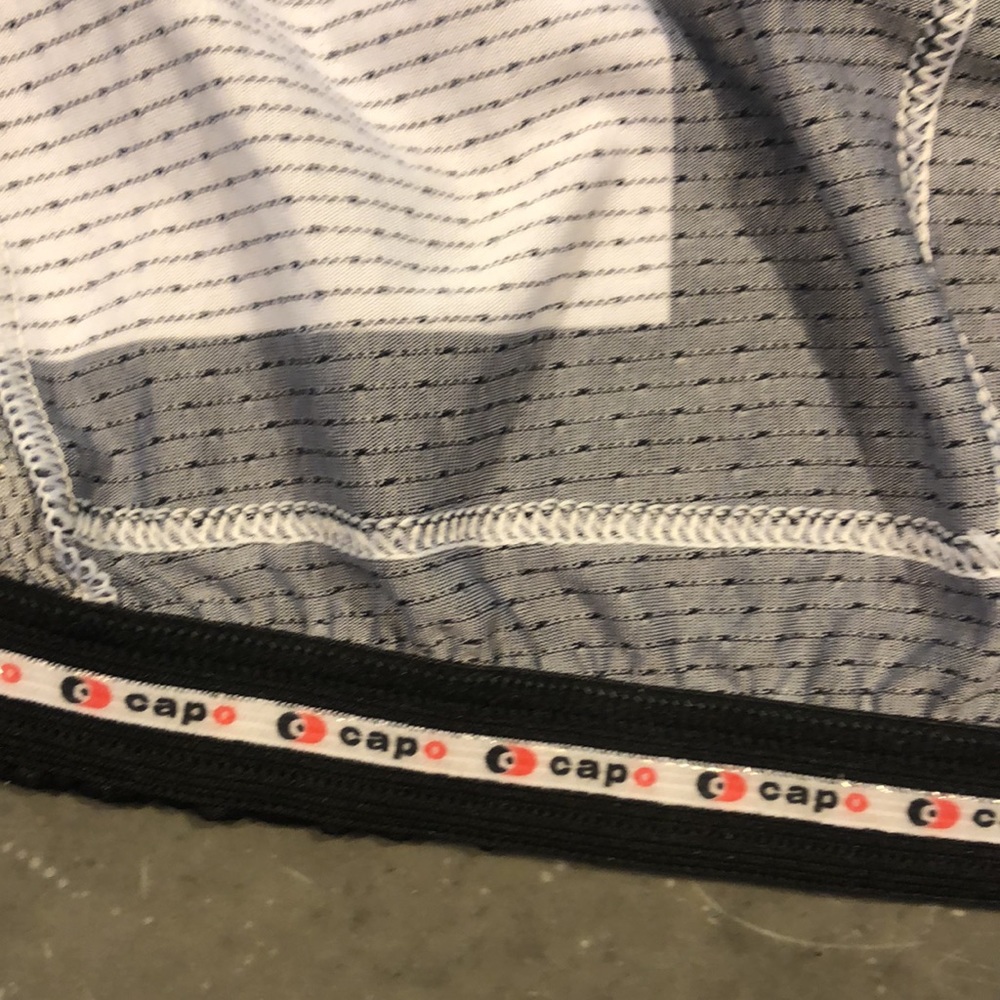 Capo Cycling Jersey (XS) - Picture 5 of 7